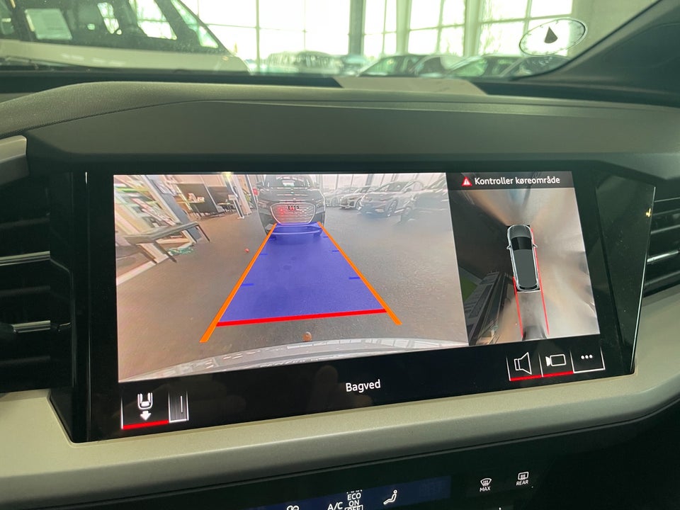 Audi Q4 e-tron 45 Progress 5d