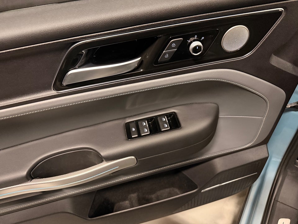 Aiways U5 Premium 5d