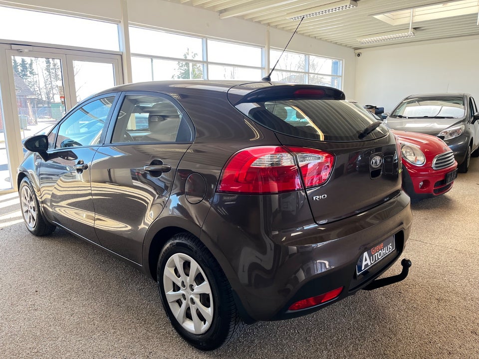Kia Rio 1,2 CVVT Active 5d