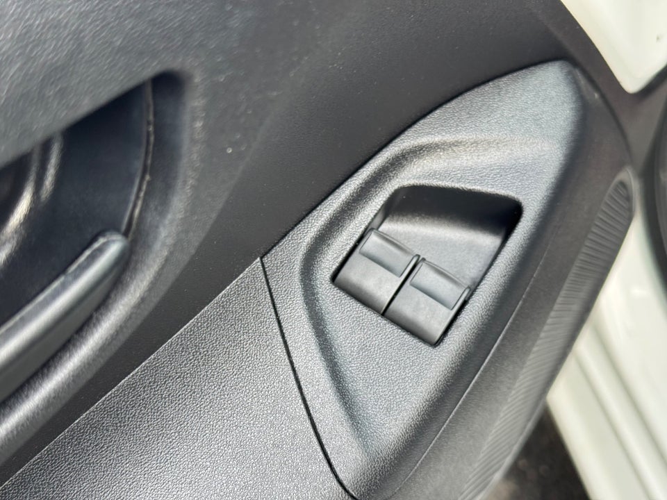 Citroën C1 1,2 PureTech Feel 5d