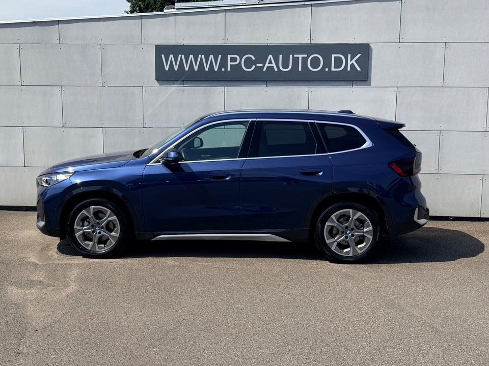 BMW iX1 eDrive20 X-Line 5d