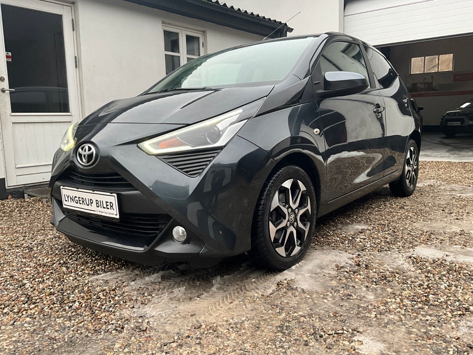 Toyota Aygo 1,0 VVT-i x-pose 5d