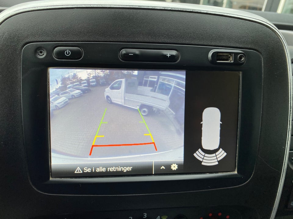 Renault Trafic T29 2,0 dCi 120 L2H1