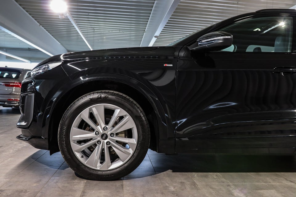 Audi Q6 e-tron Ultra quattro 5d