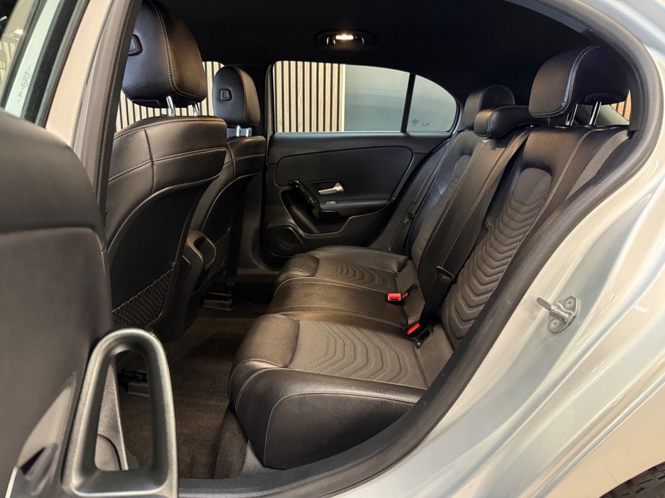 Mercedes A200 1,3 Progressive Line aut. 5d