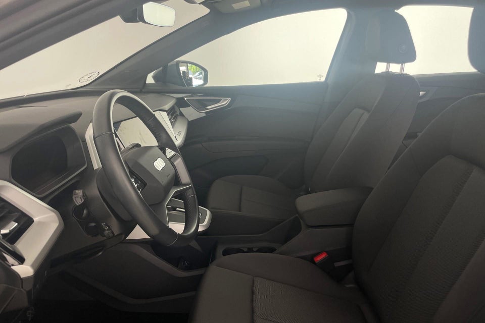 Audi Q4 e-tron 35 Attitude Sportback 5d