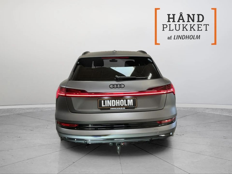 Audi e-tron 55 S-line quattro 5d