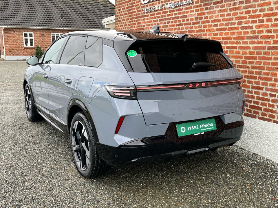 Opel Grandland-e 73 GS 5d