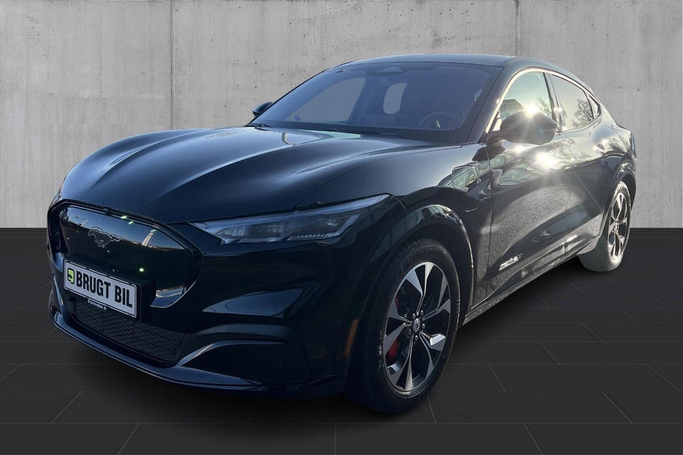 Ford Mustang Mach-E 91 Premium Extended Range AWD 5d