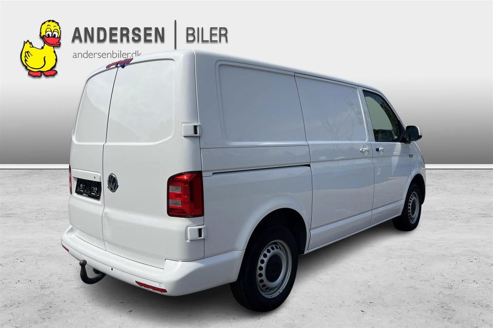 VW Transporter 2,0 TDi 150 Kassevogn DSG kort