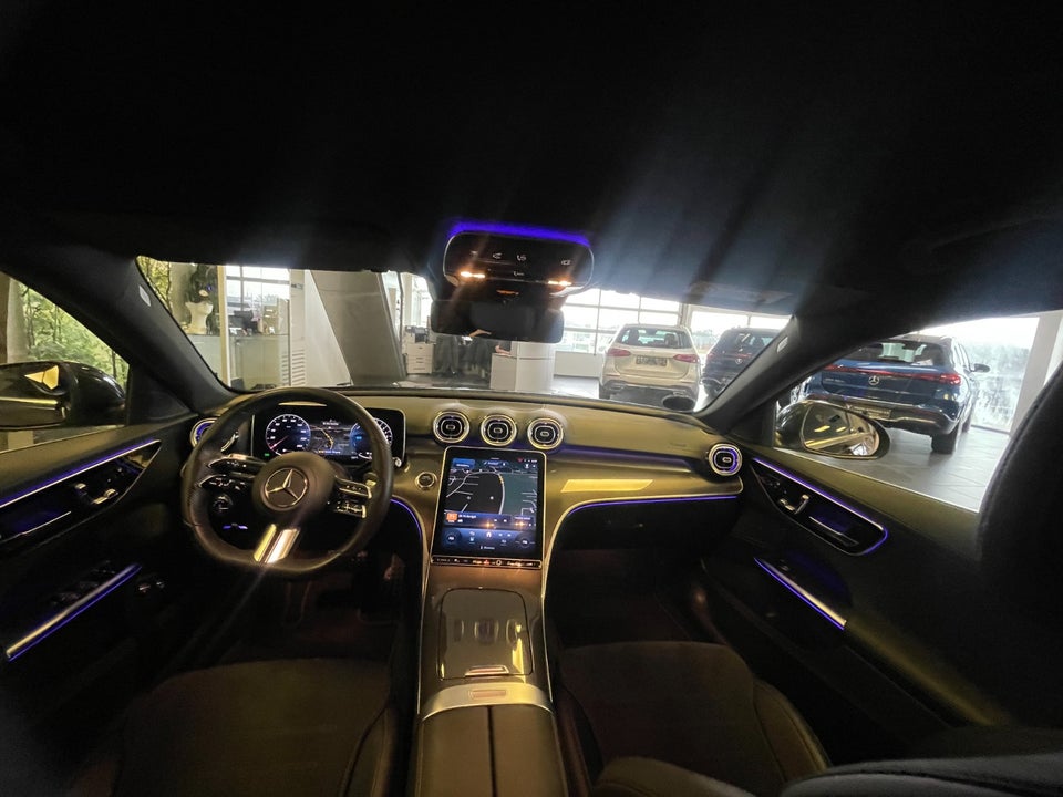 Mercedes C300 e 2,0 AMG Line stc. aut. 5d