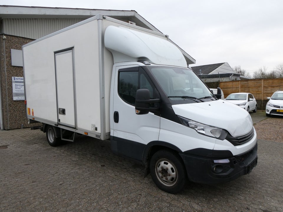 Iveco Daily 2,3 35C16 Alukasse m/lift AG8 2d