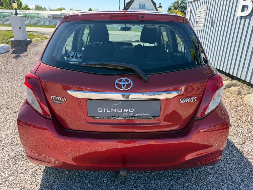 Toyota Yaris 1,3 VVT-i T2 Touch 5d
