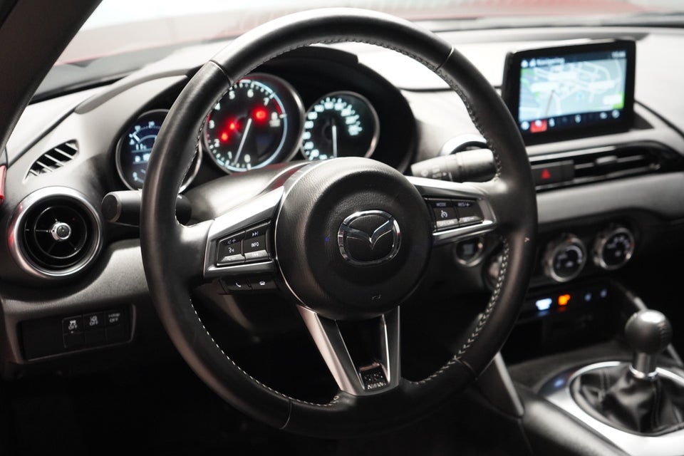 Mazda MX-5 2,0 SkyActiv-G 184 Roadster Cosmo Sport 2d