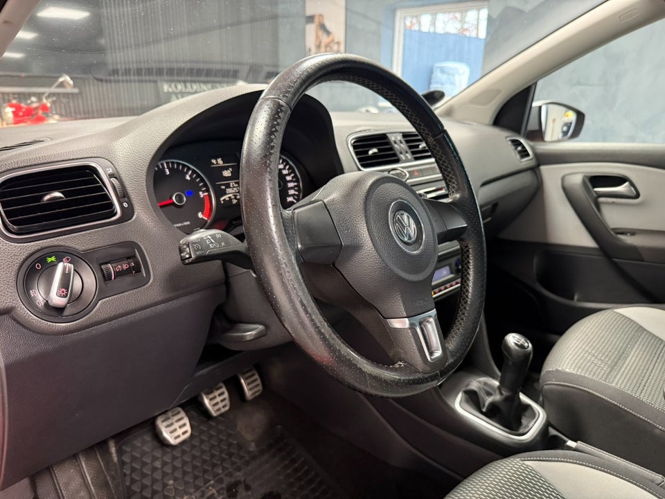 VW Polo Cross 1,6 TDi 90 5d