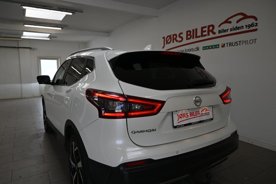 Nissan Qashqai 1,3 Dig-T 160 Tekna+ 5d