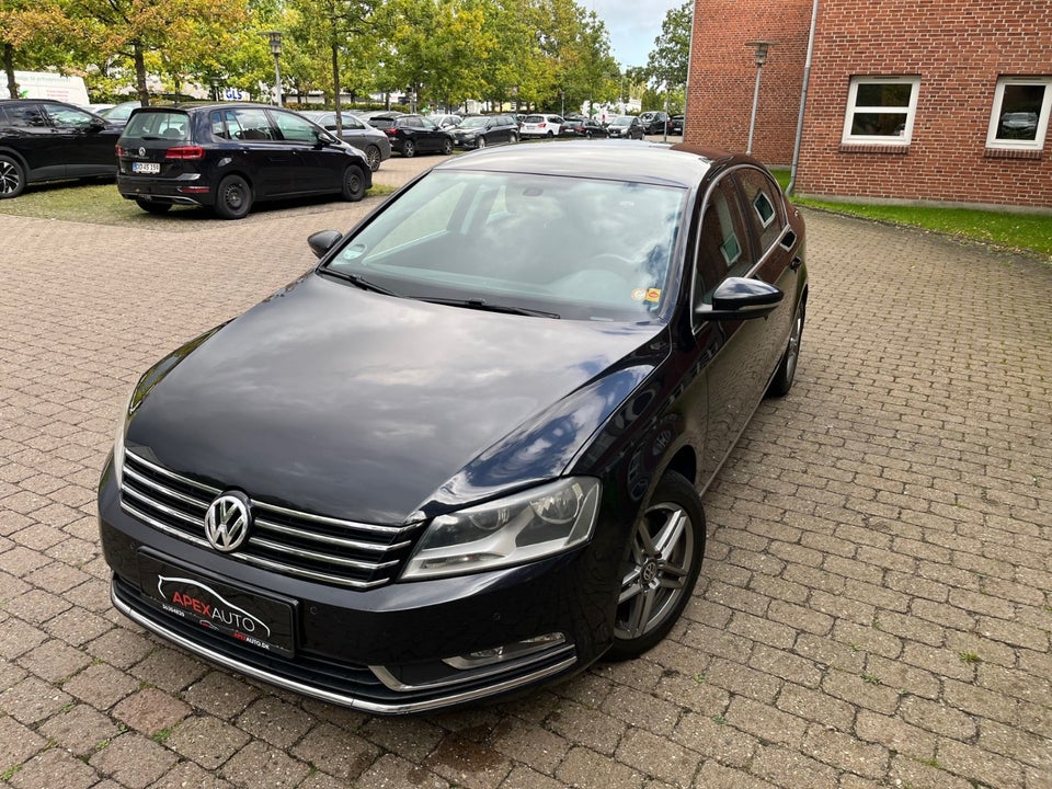 VW Passat 2,0 TDi 140 Highline DSG BMT 4d
