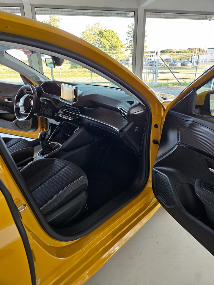 Peugeot 208 1,2 PureTech 75 Active 5d