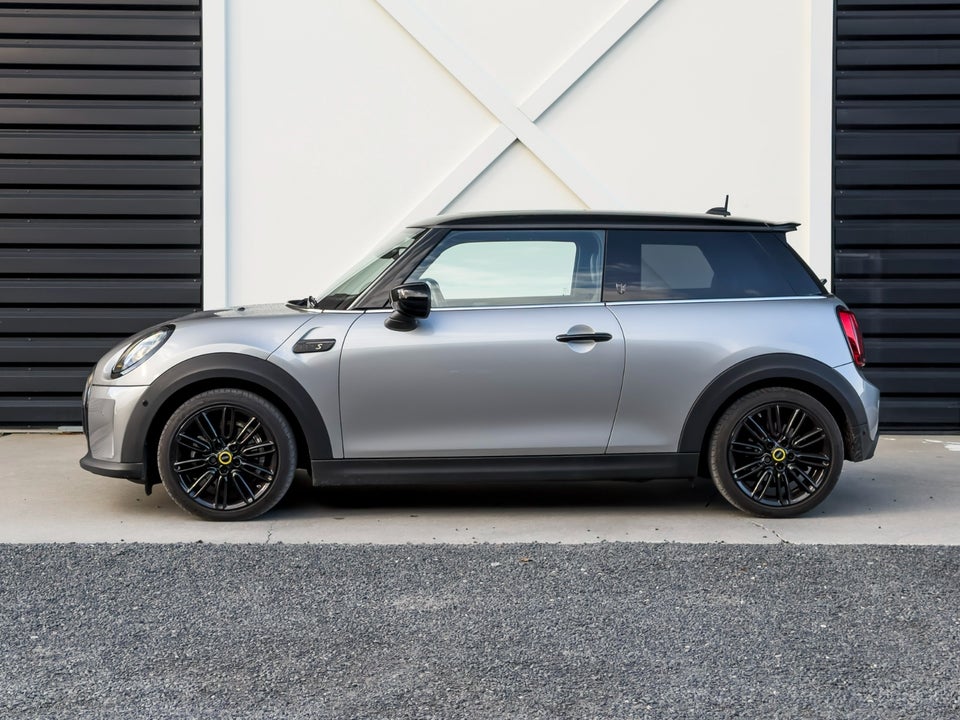 MINI Cooper SE Maximise 3d