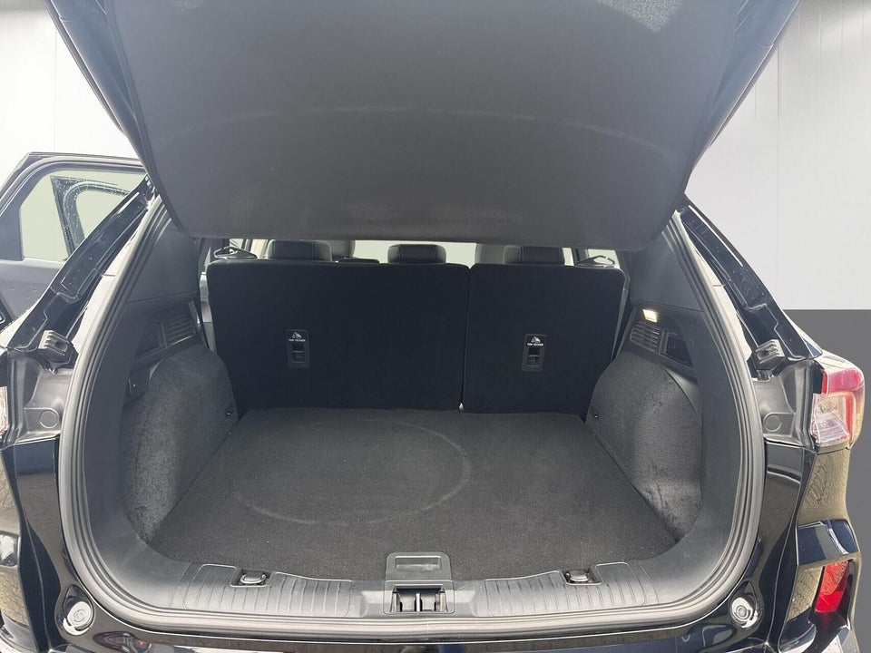 Ford Kuga 2,5 PHEV Vignale CVT 5d