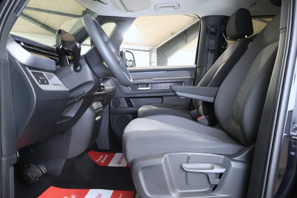 VW ID.Buzz 77 Pro SWB 5d