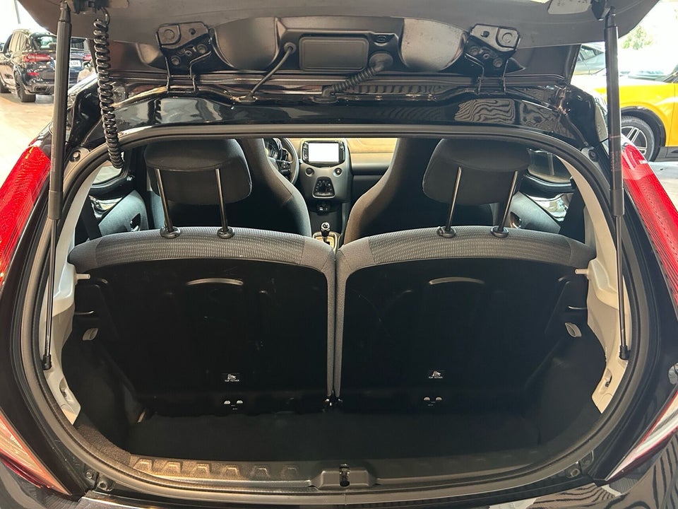 Toyota Aygo 1,0 VVT-i x-sky x-shift 5d