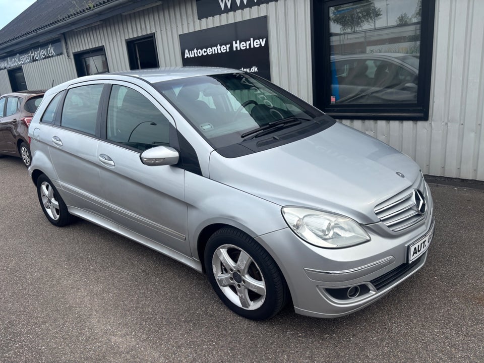 Mercedes B200 2,0 CDi aut. 5d