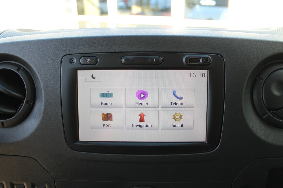 Renault Master III T35 2,3 dCi 170 L3H2 Kassevogn