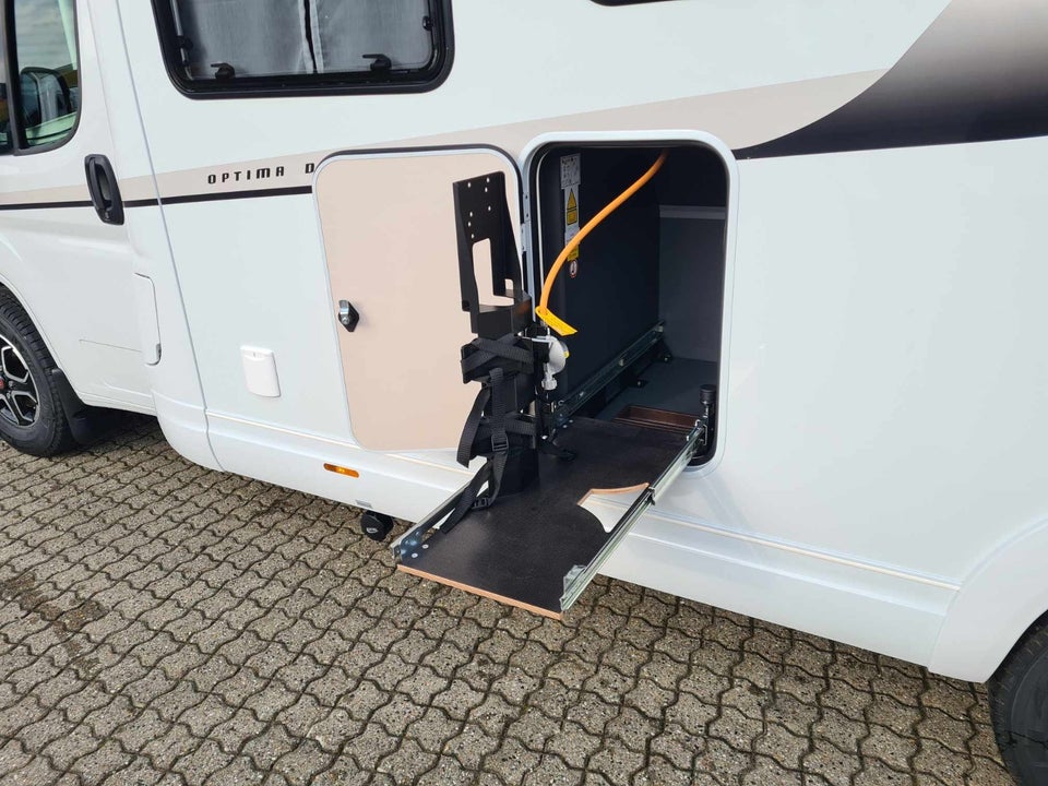 Hobby Optima De Luxe T70E 2,2 aut. 3d