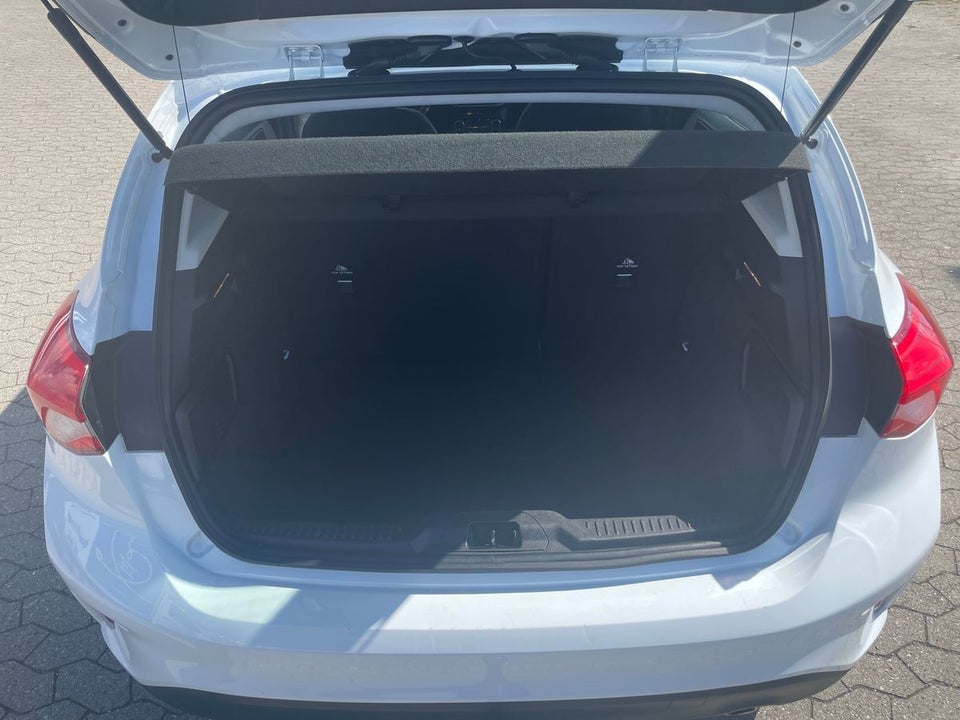 Ford Focus 1,0 EcoBoost Titanium aut. 5d