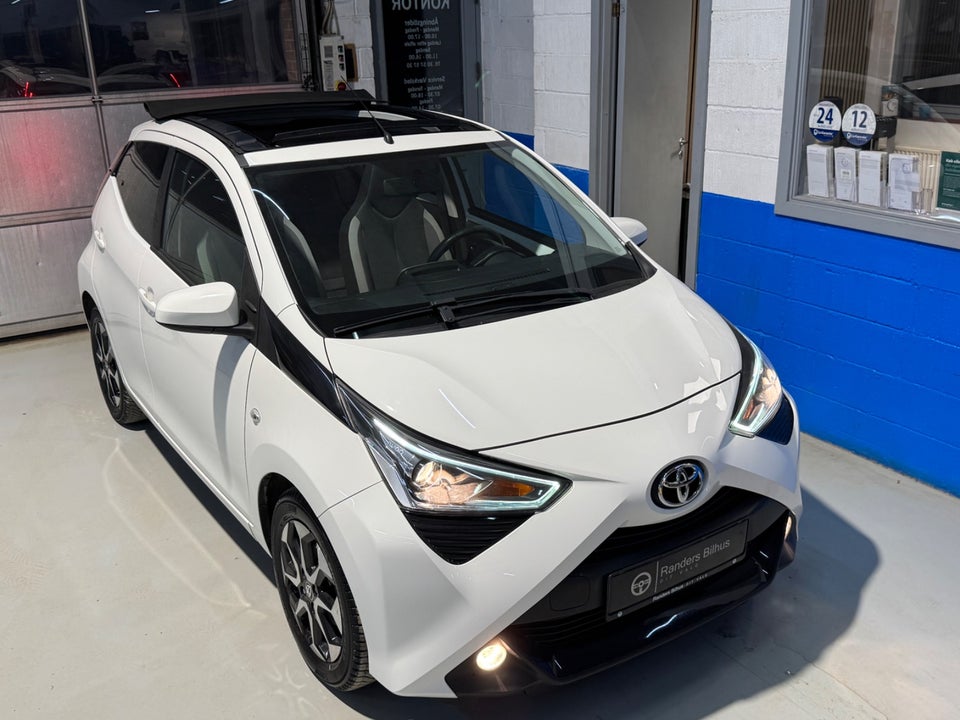 Toyota Aygo 1,0 VVT-i x-sky 5d
