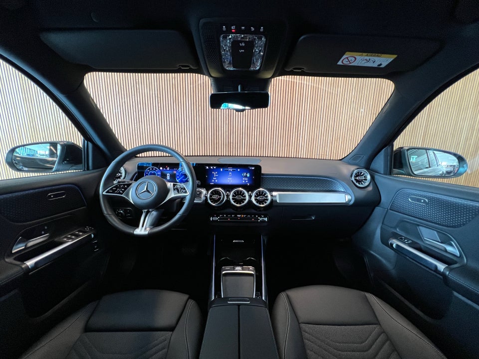 Mercedes EQB250+ Progressive 5d