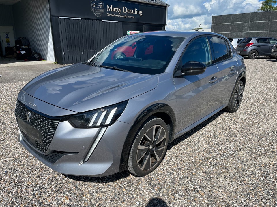 Peugeot e-208 50 GT Line 5d