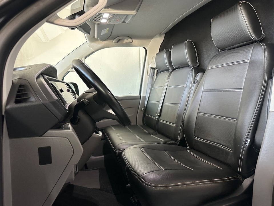VW Transporter 2,0 TDi 204 Kassevogn DSG lang