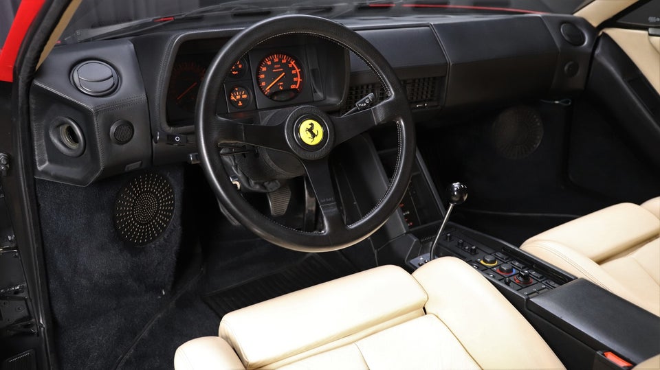 Ferrari Testarossa 4,9  2d