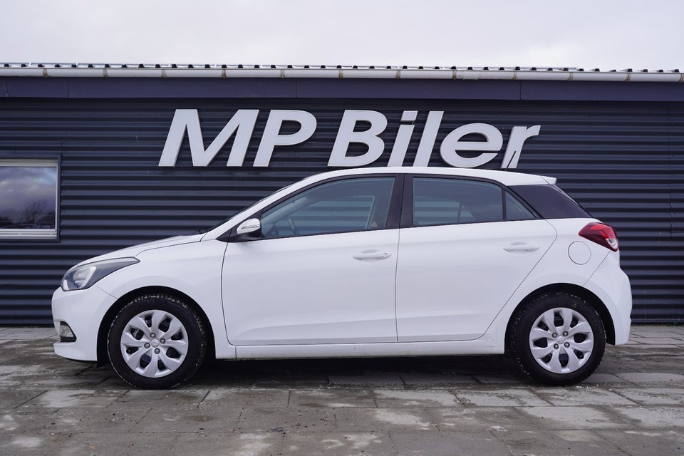 Hyundai i20 1,25 Elegance 5d