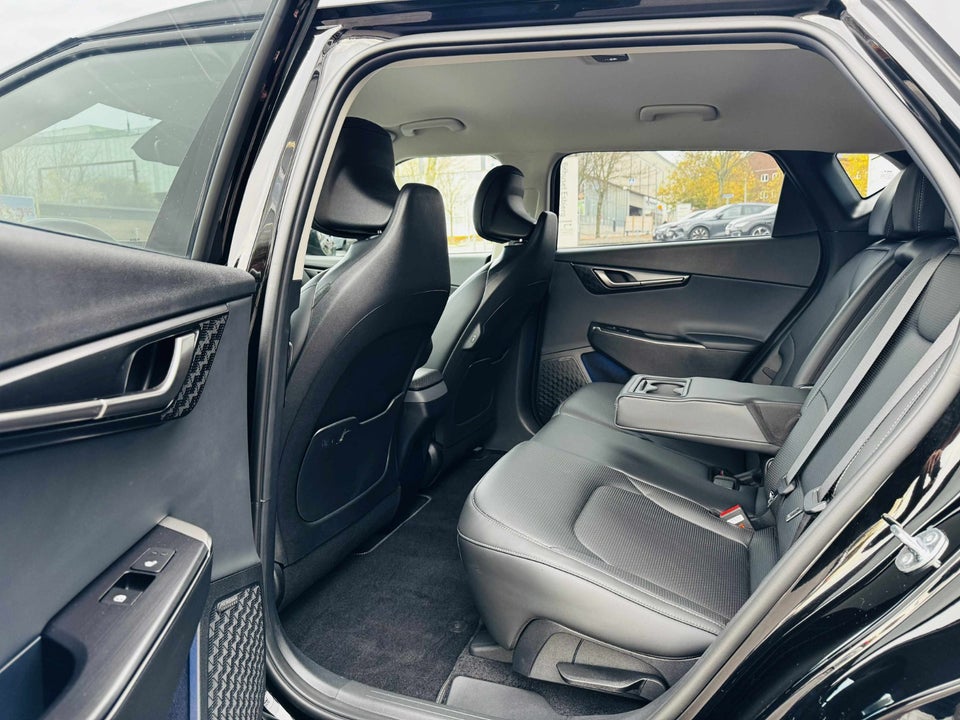 Kia EV6 84 Long Range Upgrade 5d