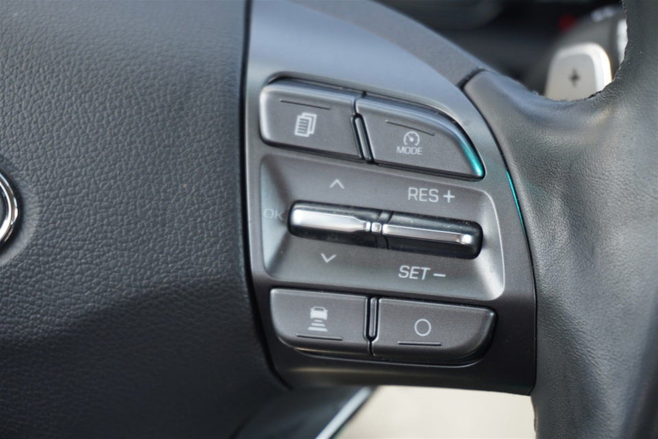 Hyundai Ioniq 1,6 PHEV Premium DCT 5d