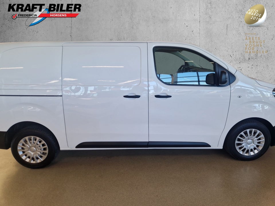 Toyota ProAce 2,0 D 120 Medium Comfort 5d