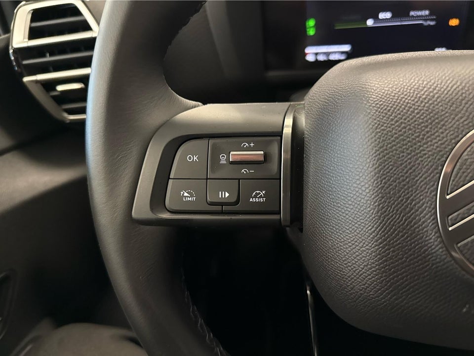 Citroën ë-C4 X 54 Shine 4d