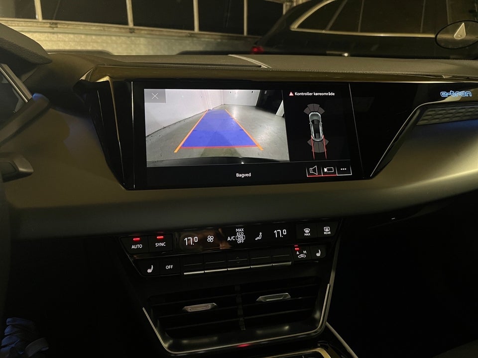 Audi e-tron GT quattro 4d