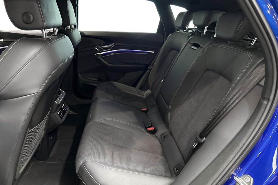 Audi Q8 e-tron 55 S-line quattro 5d