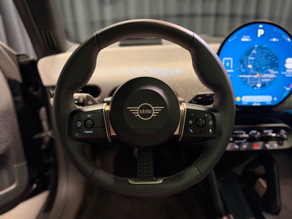 MINI Cooper SE Favoured Trim XL 3d
