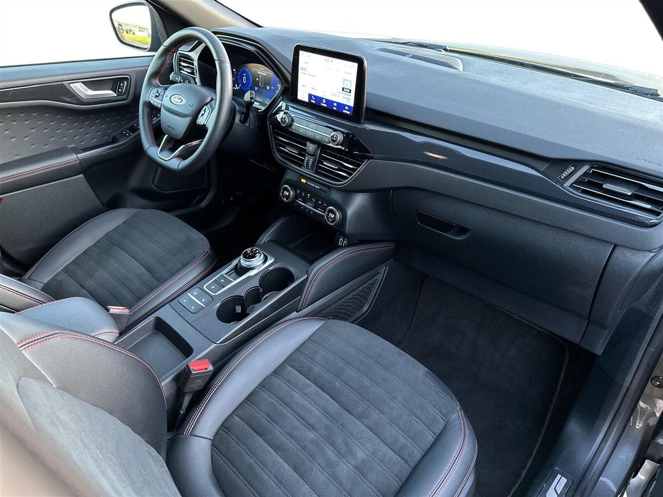 Ford Kuga 2,5 PHEV ST-Line X CVT 5d