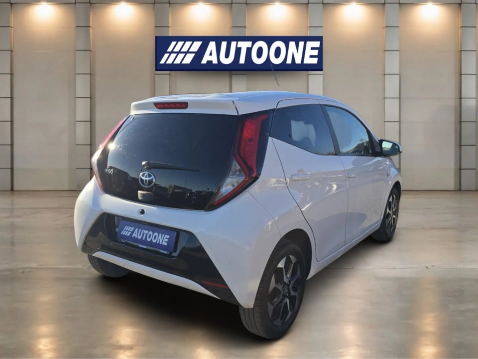 Toyota Aygo 1,0 VVT-i x-cite 5d