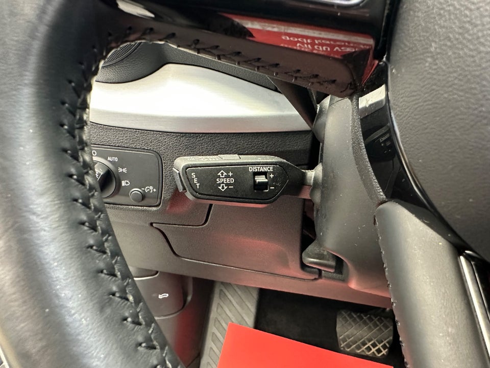 Audi Q2 35 TFSi S-tr. 5d