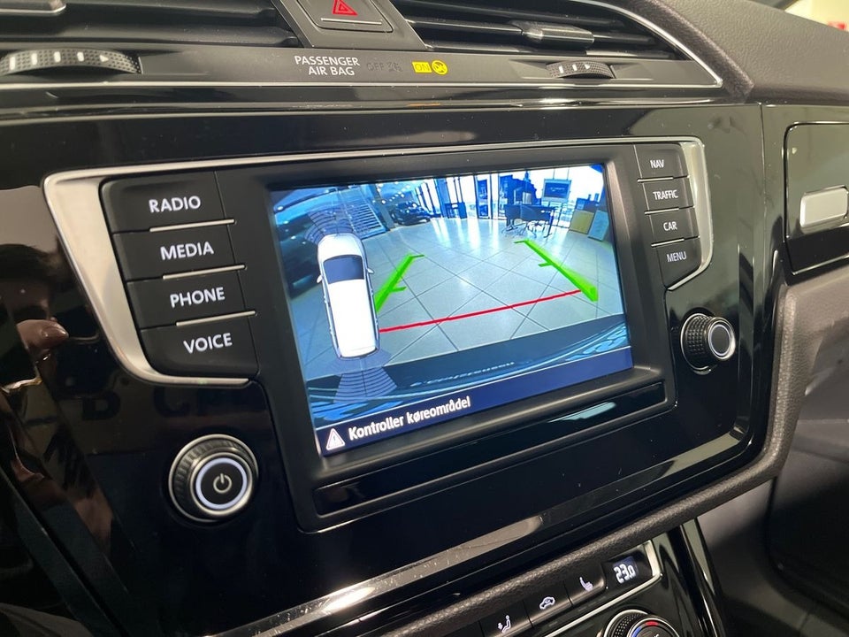 VW Touran 2,0 TDi 150 Highline DSG 5d