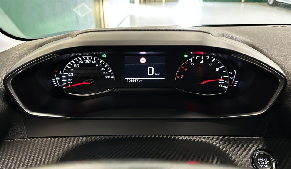 Peugeot 208 1,2 PureTech 75 Active 5d