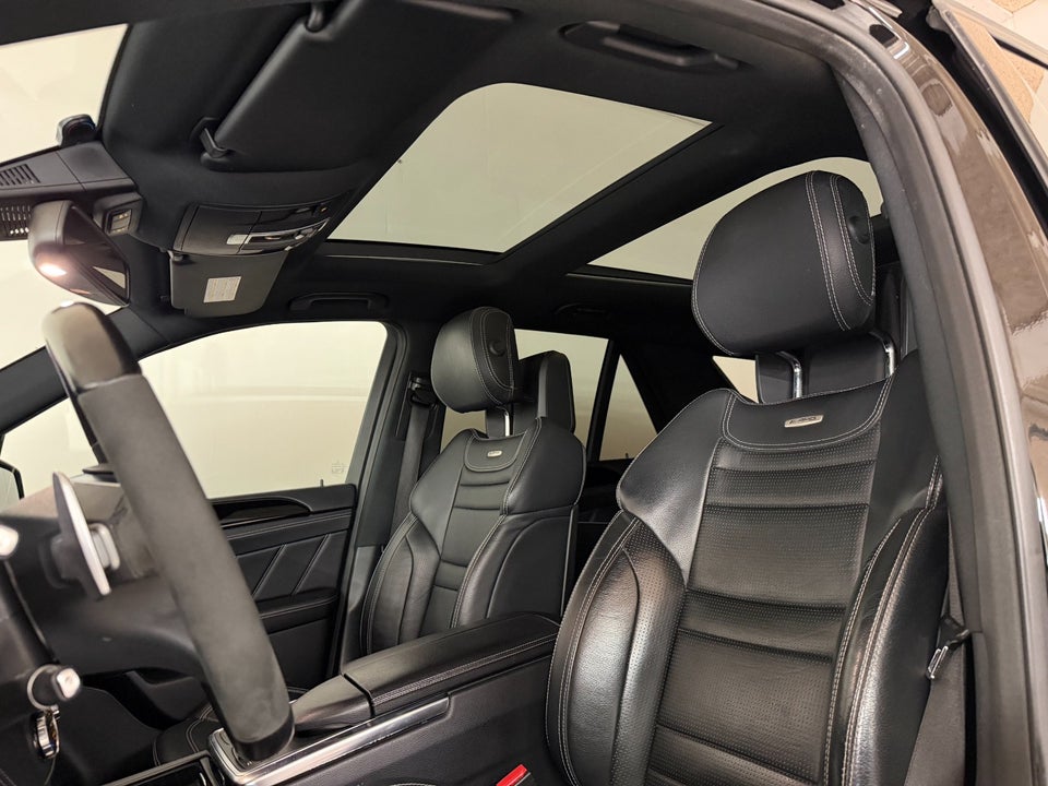 Mercedes ML63 5,5 AMG Performance aut. Van 5d