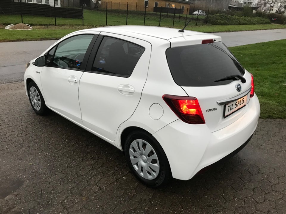 Toyota Yaris 1,5 Hybrid H2 e-CVT 5d
